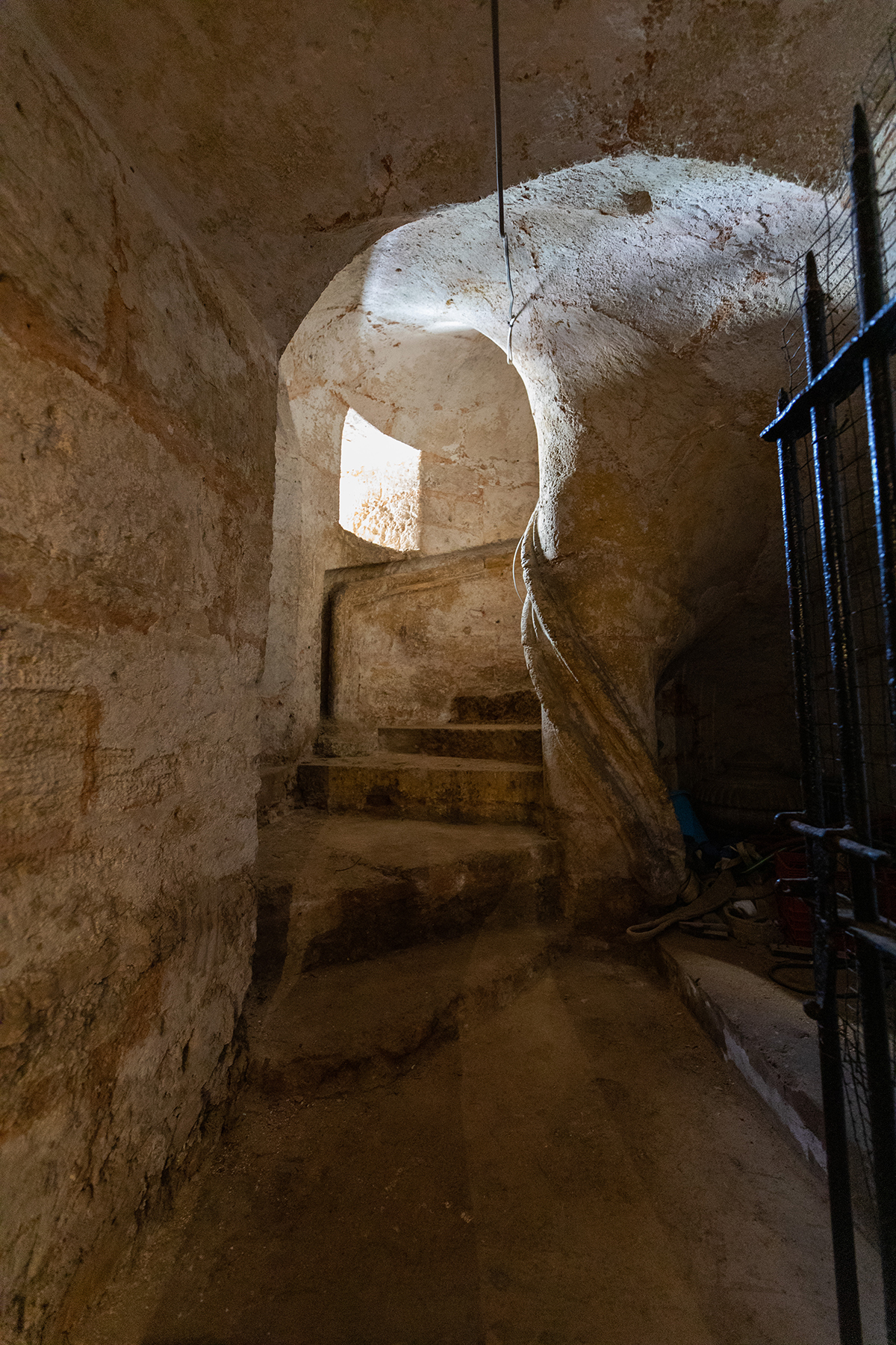 View of the oldest spiral staircase in Puerto Rico and America, built in mortar in the 16th century.