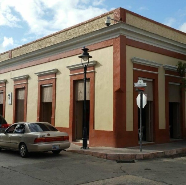 Club Los Amigos de Freddy | Discover Puerto Rico