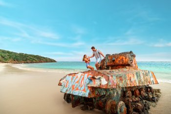 The war tank at Flamenco beach