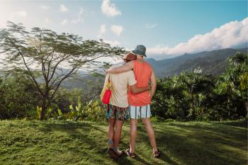 couple overlooking rain forest