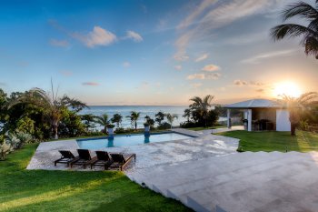 Views of an independent rental's pool