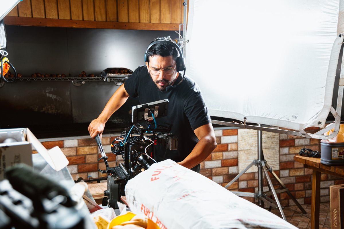 Rafael Ruiz filming content for La Mafia.