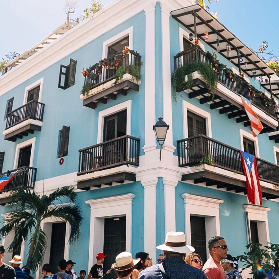 Temporada de vacaciones en el Viejo San Juan.