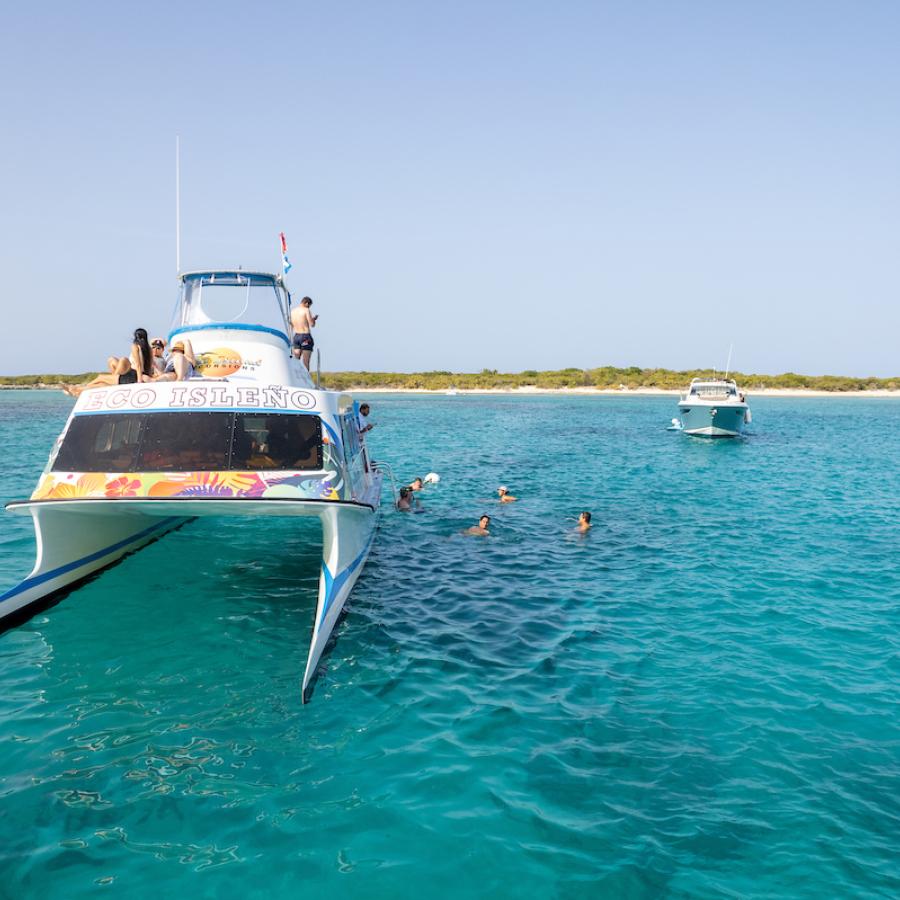 Catamaran tour around Puerto Rico